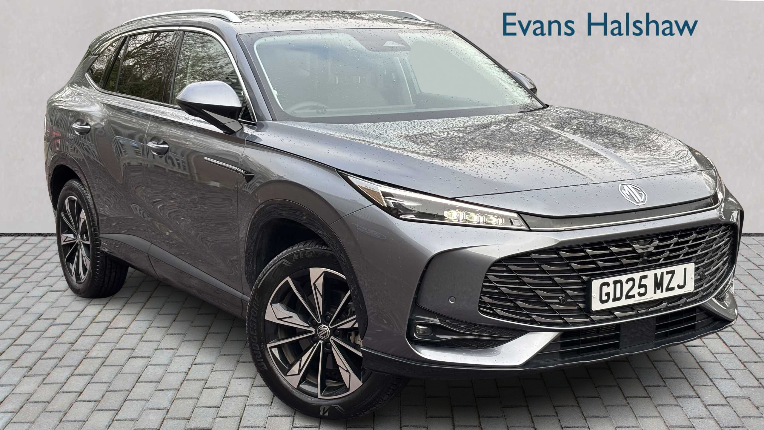 Main listing image - MG HS