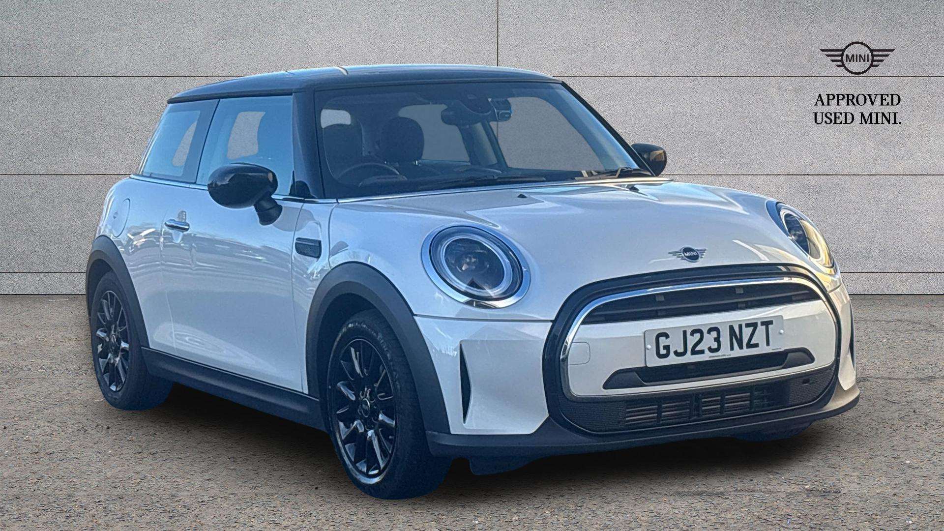 Main listing image - MINI Hatchback