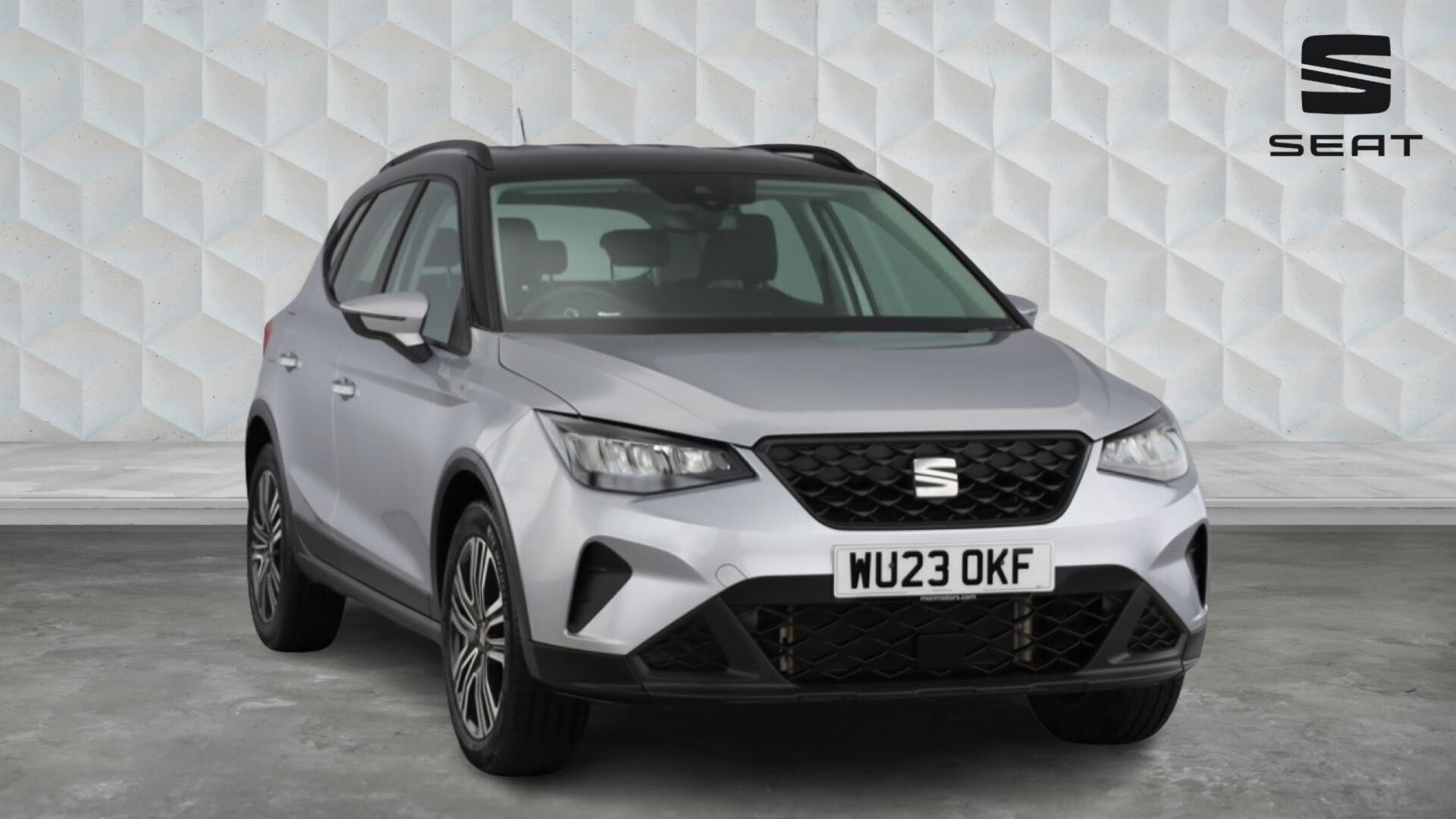 Main listing image - SEAT Arona