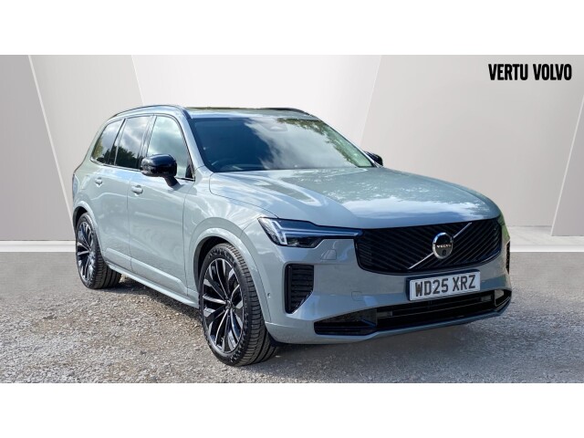 Main listing image - Volvo XC90