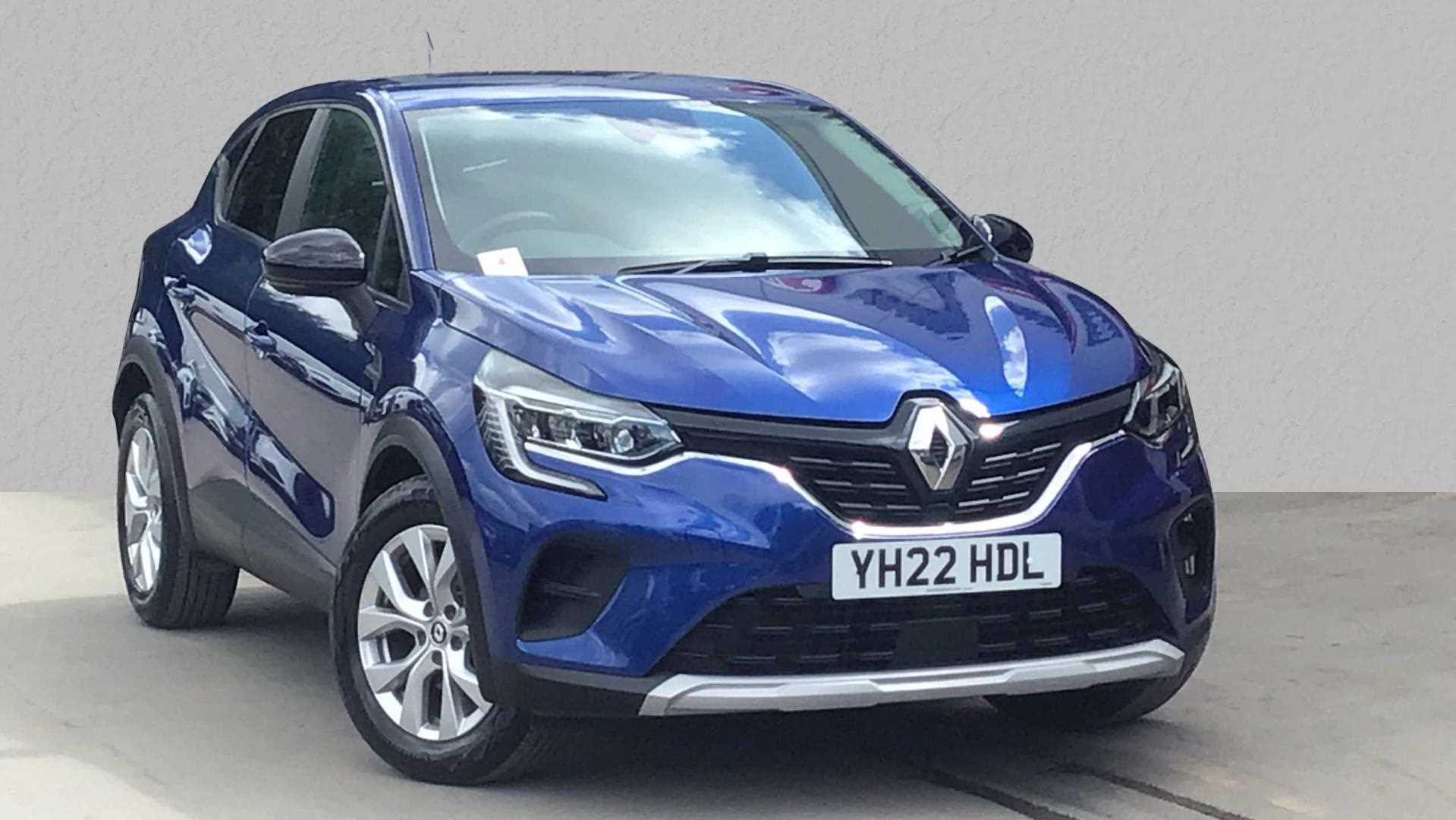 Main listing image - Renault Captur