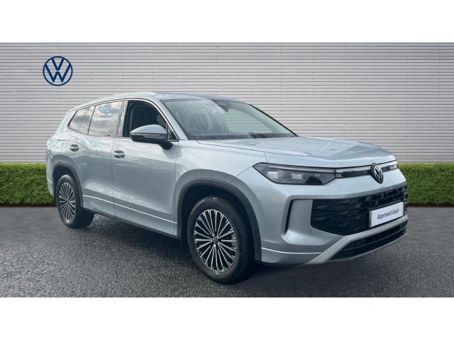 Main listing image - Volkswagen Tayron