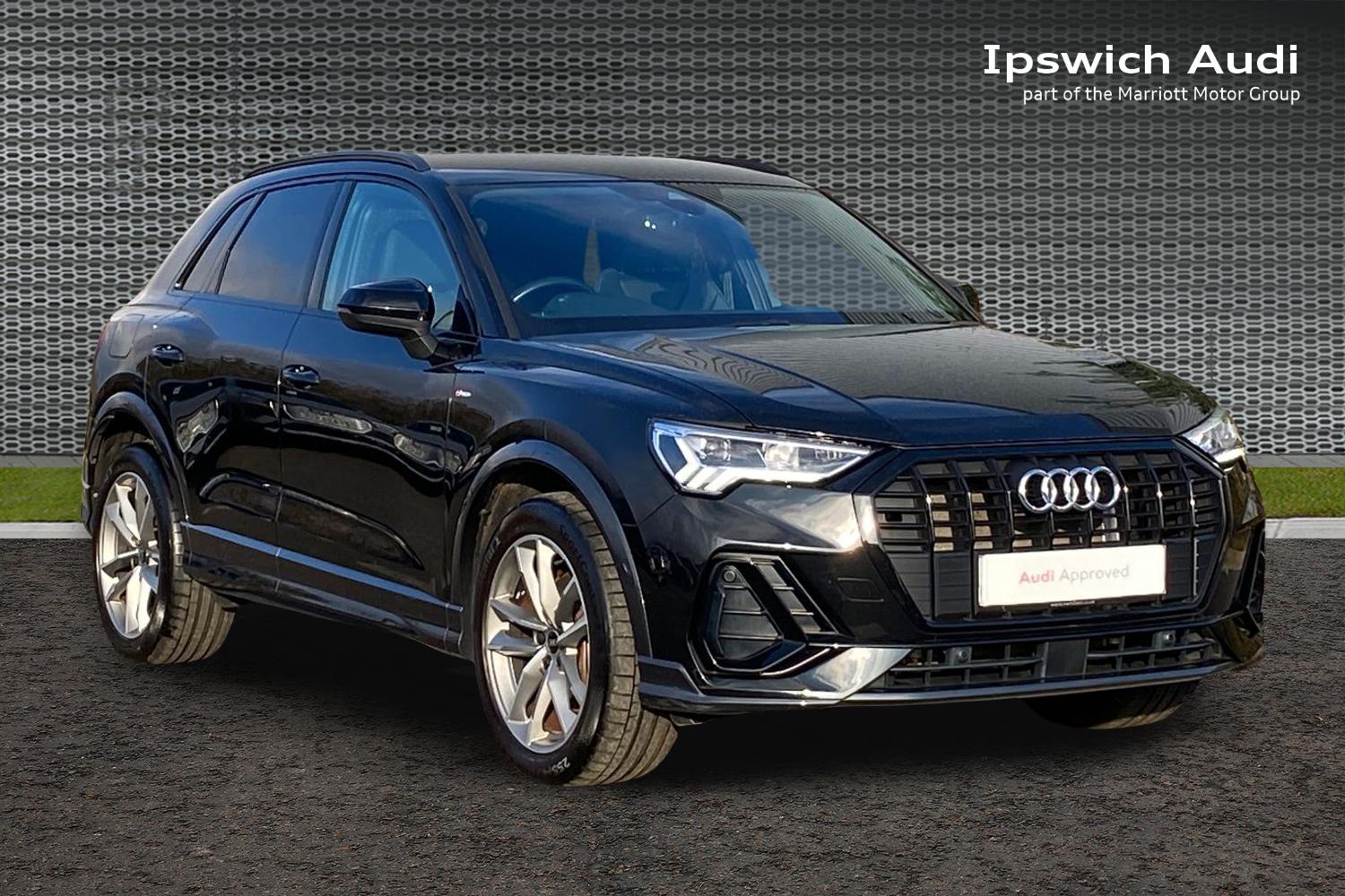 Main listing image - Audi Q3