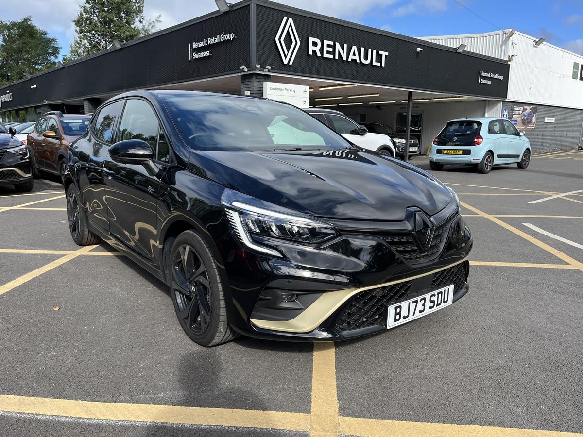 Main listing image - Renault Clio