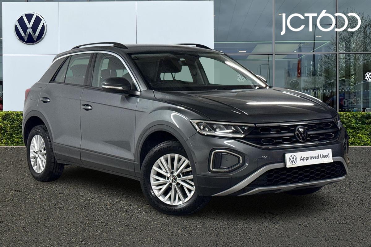 Main listing image - Volkswagen T-Roc