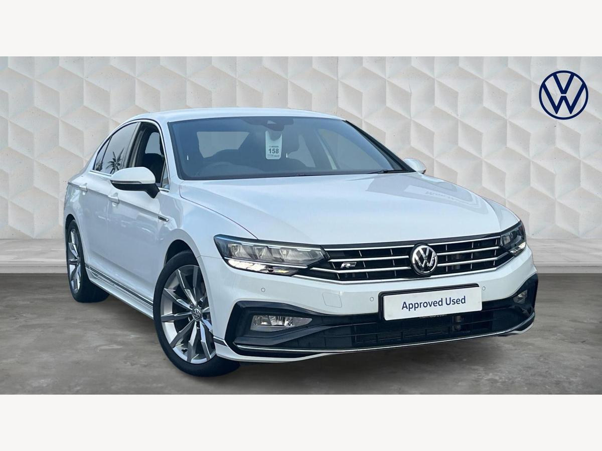 Main listing image - Volkswagen Passat