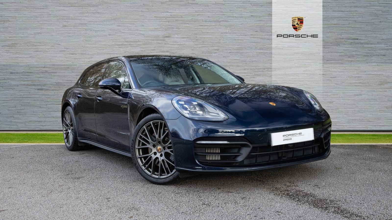 Main listing image - Porsche Panamera Sport Turismo