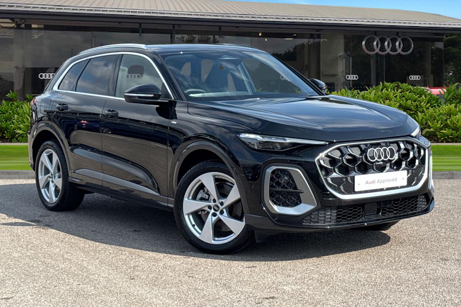 Main listing image - Audi Q5