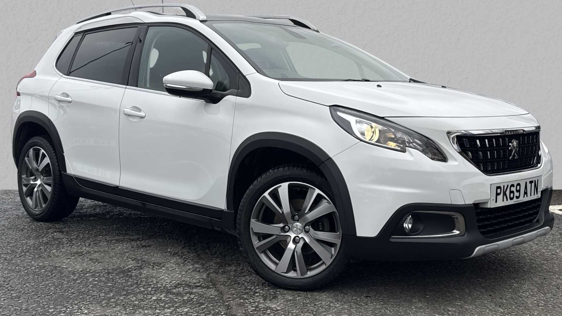 Main listing image - Peugeot 2008