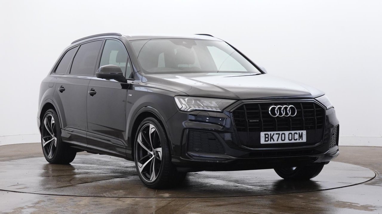 Main listing image - Audi Q7