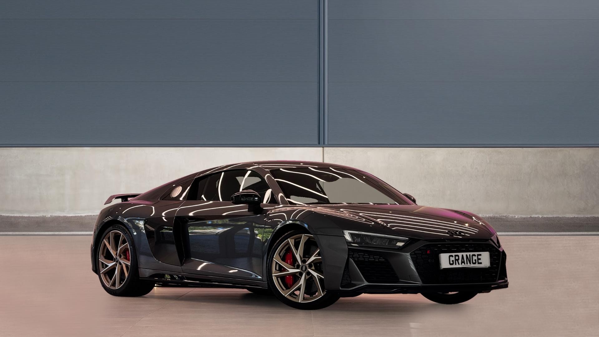 Main listing image - Audi R8