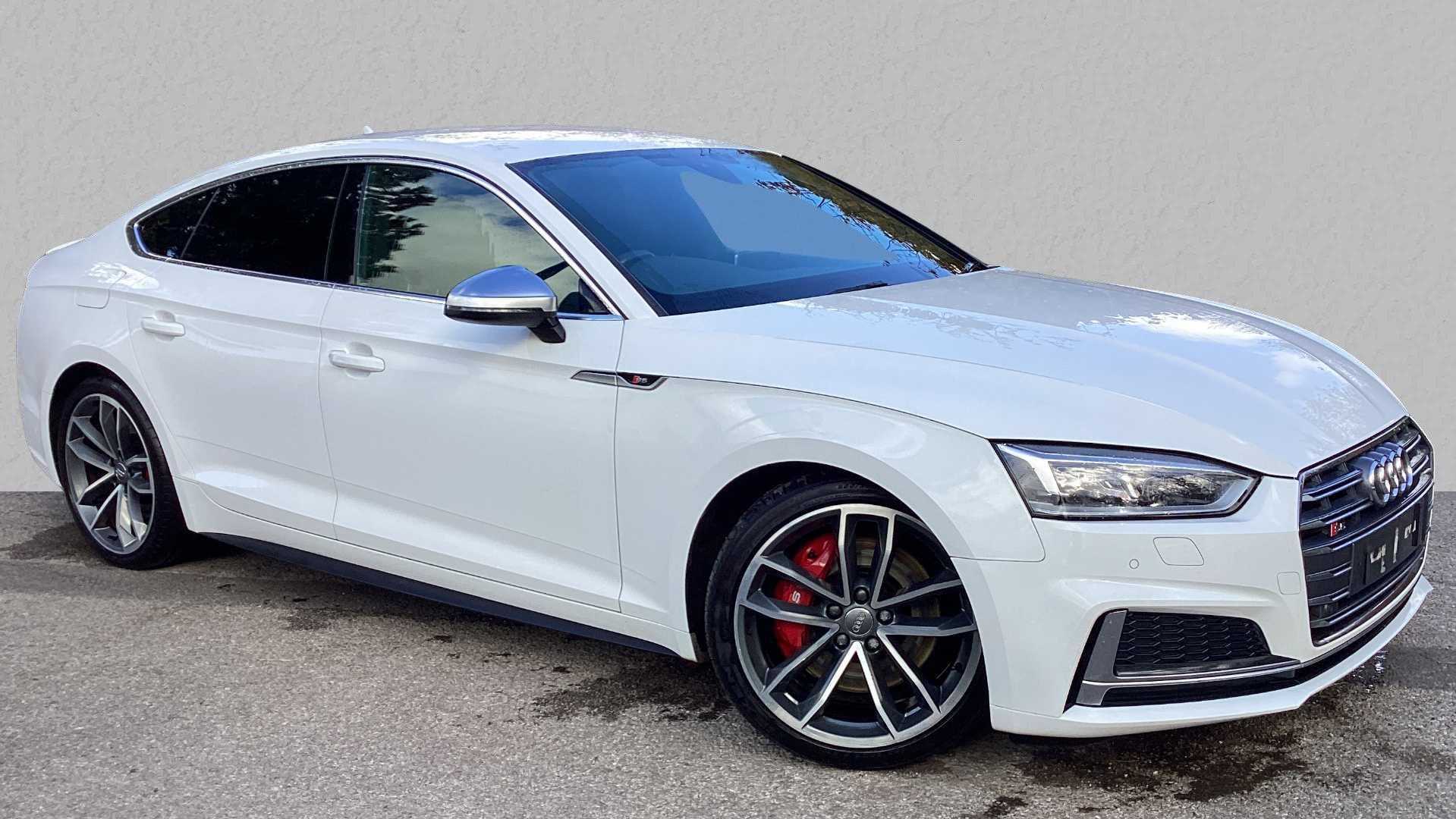 Main listing image - Audi A5