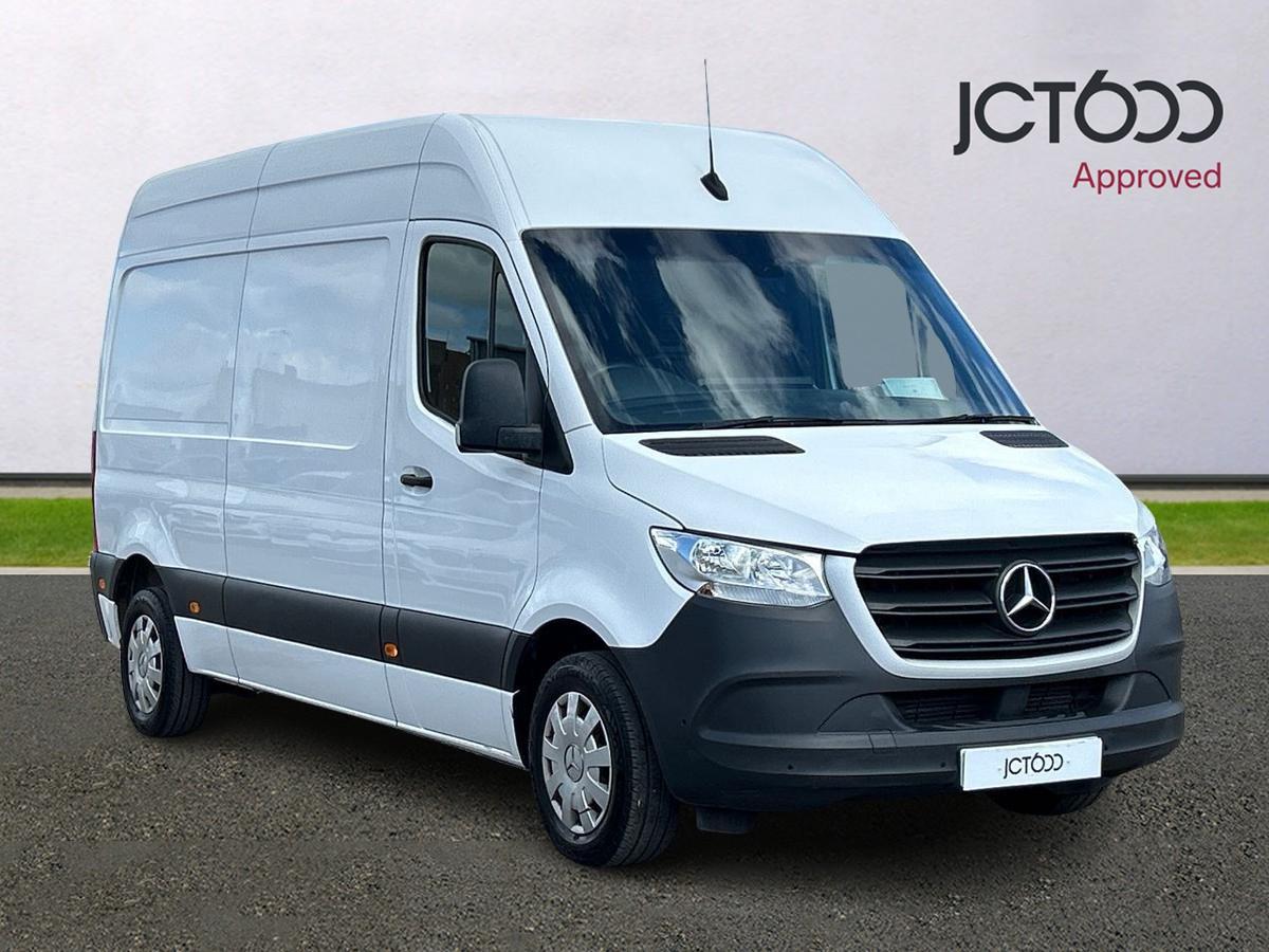 Main listing image - Mercedes-Benz Sprinter