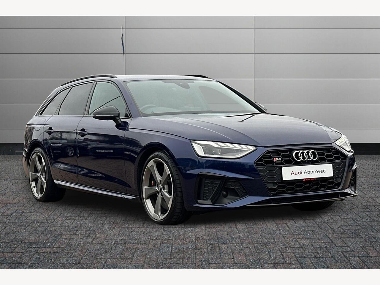 Main listing image - Audi S4