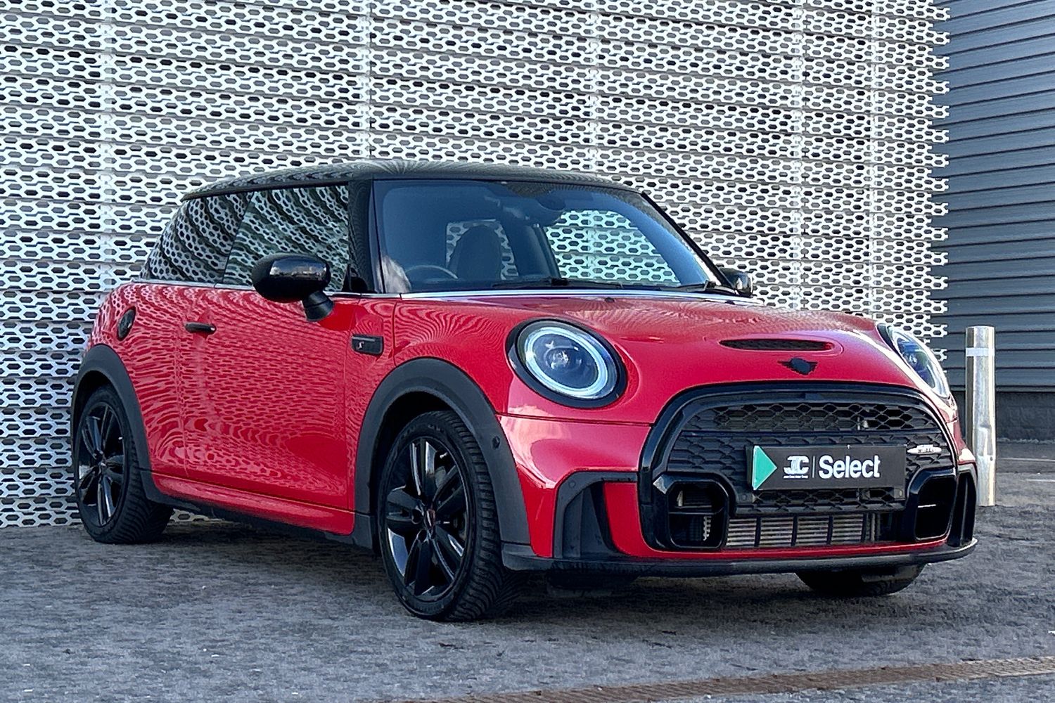 Main listing image - MINI Hatchback