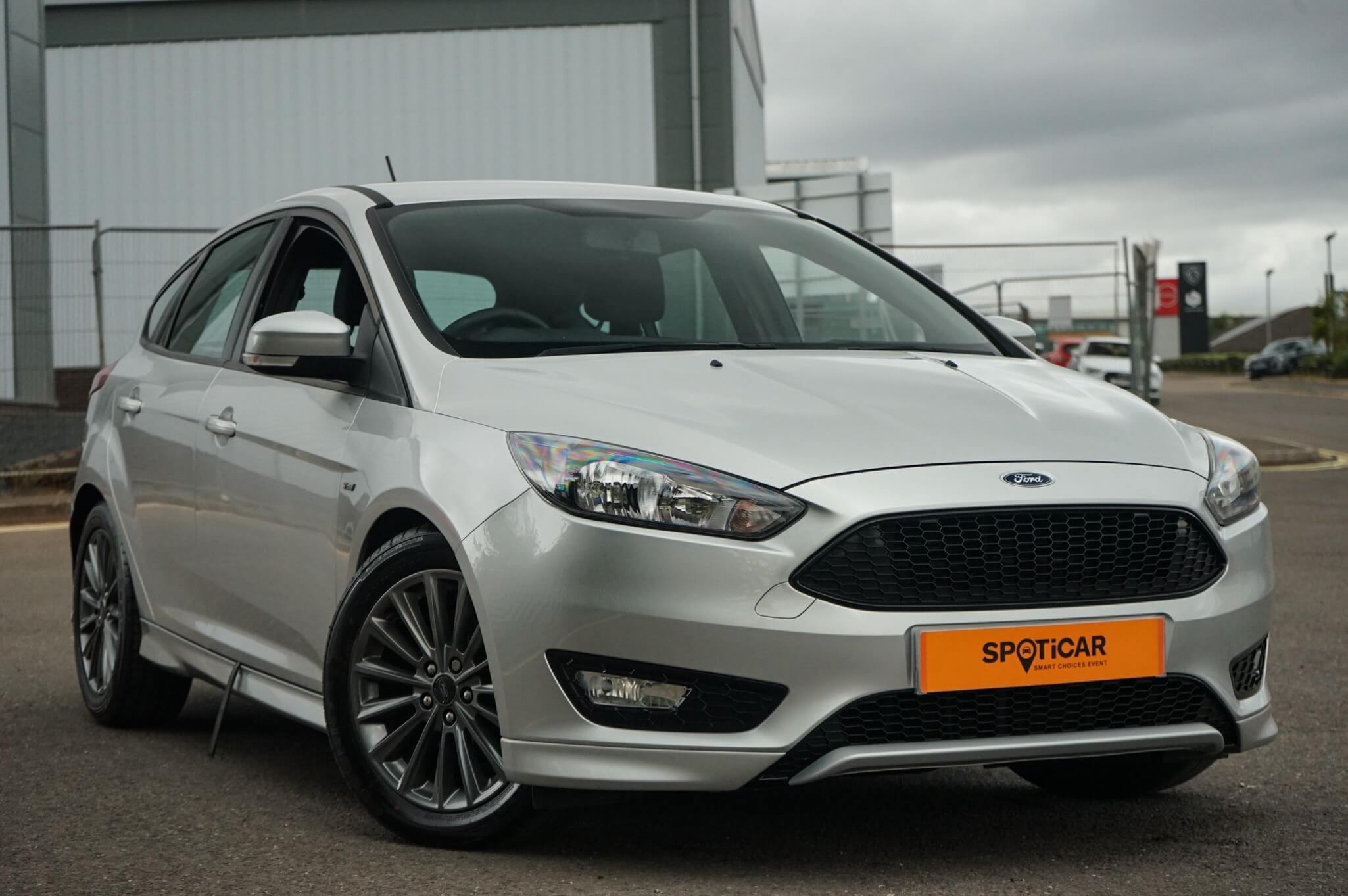 Main listing image - Ford Focus