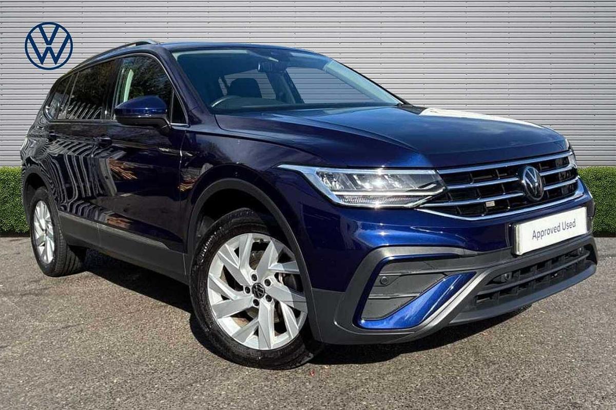 Main listing image - Volkswagen Tiguan Allspace