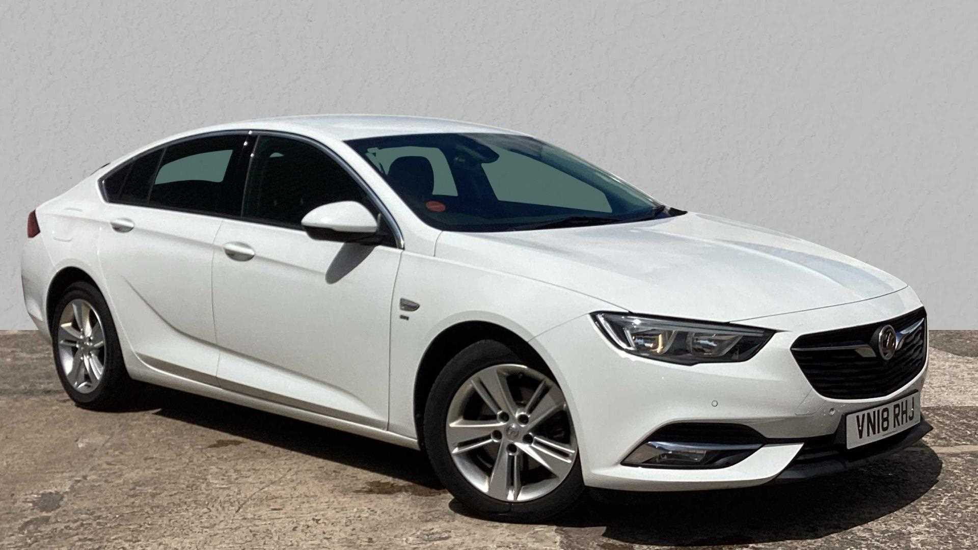 Main listing image - Vauxhall Insignia