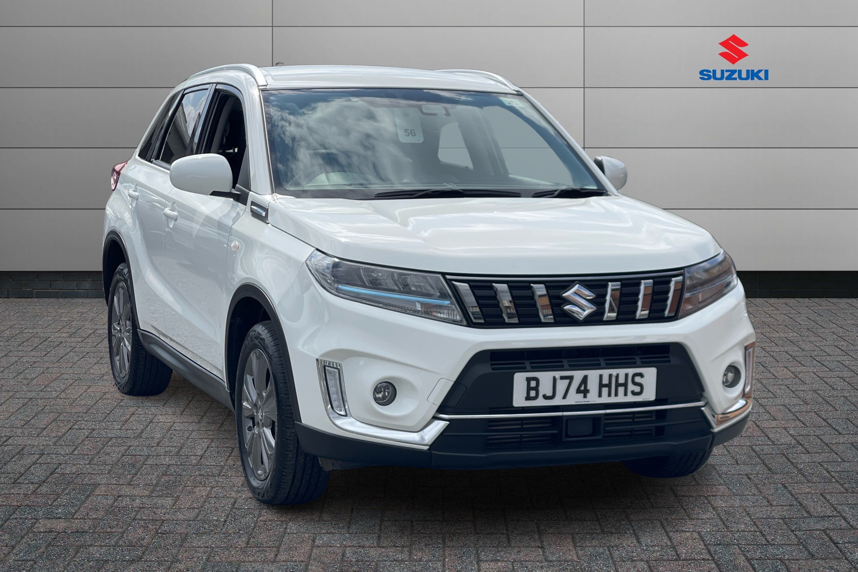 Main listing image - Suzuki Vitara