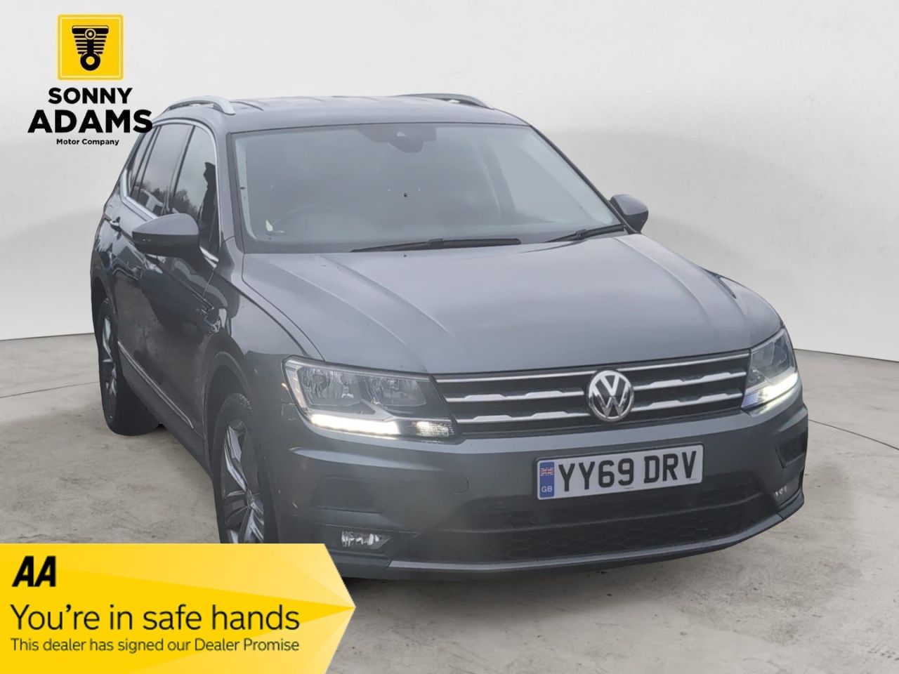 Main listing image - Volkswagen Tiguan Allspace