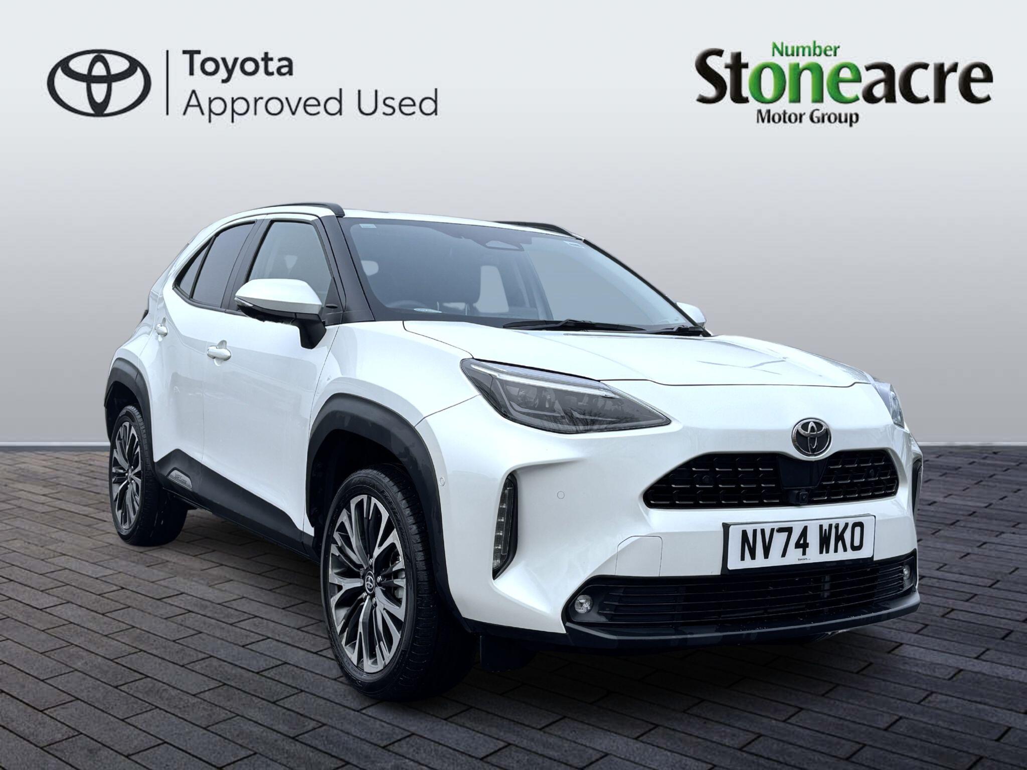 Main listing image - Toyota Yaris Cross