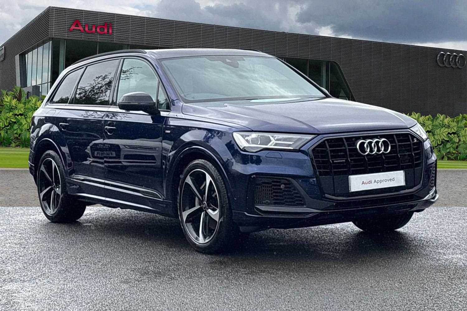 Main listing image - Audi Q7