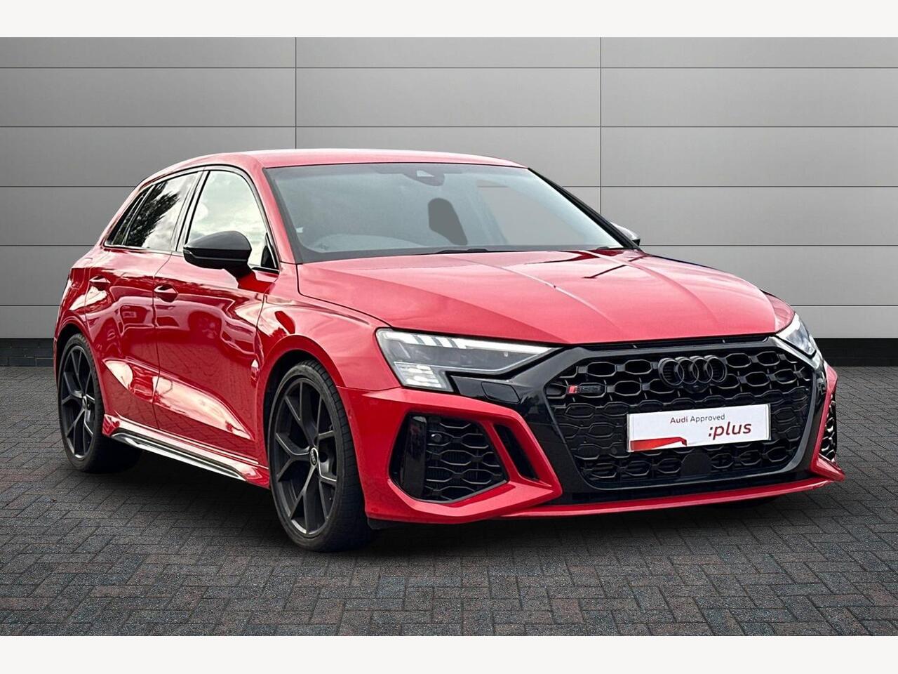 Main listing image - Audi RS3