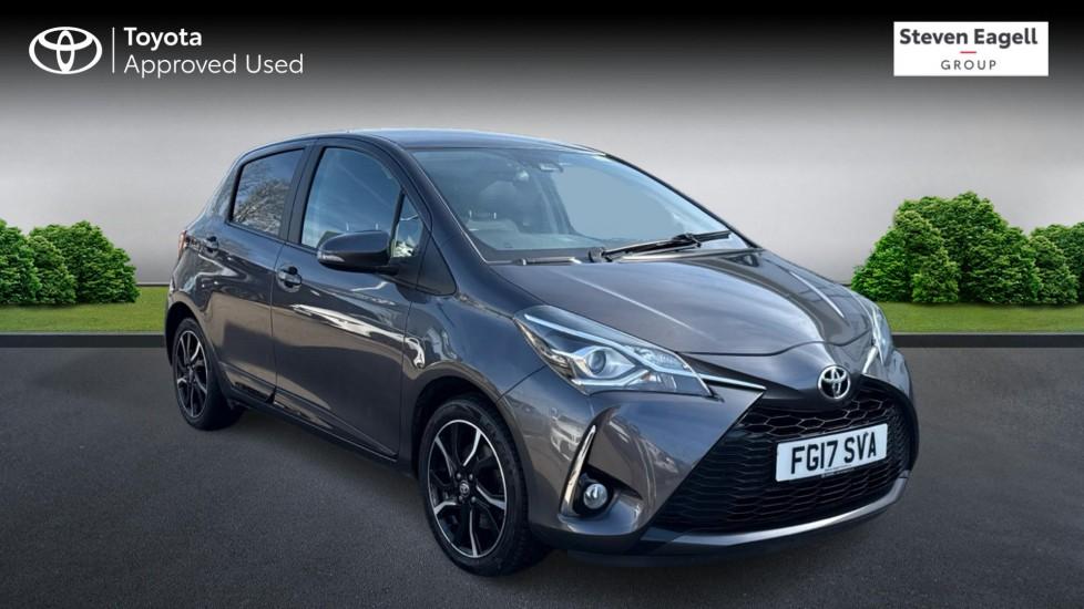 Main listing image - Toyota Yaris