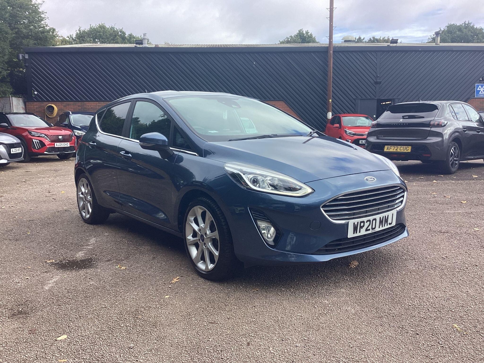 Main listing image - Ford Fiesta
