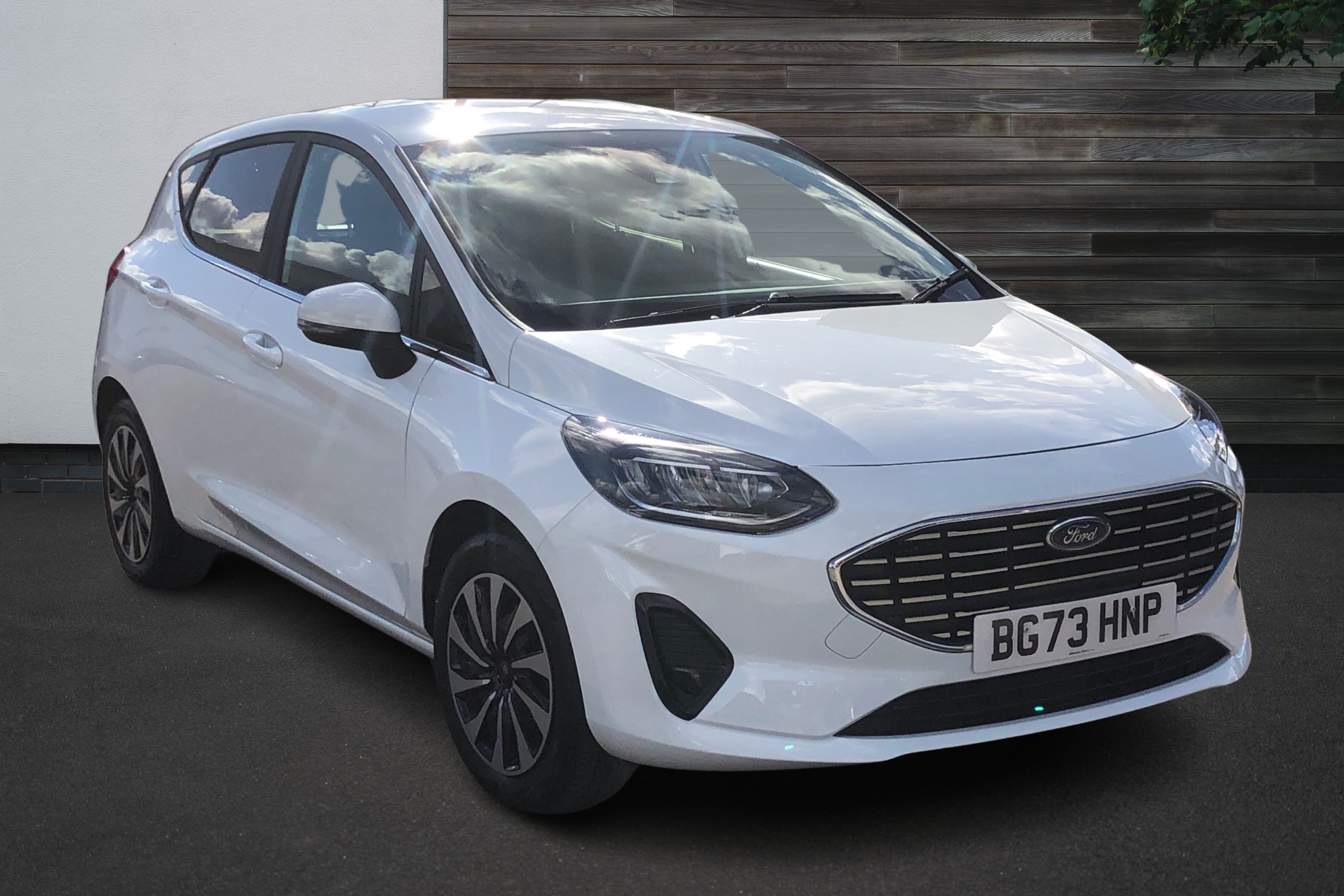 Main listing image - Ford Fiesta