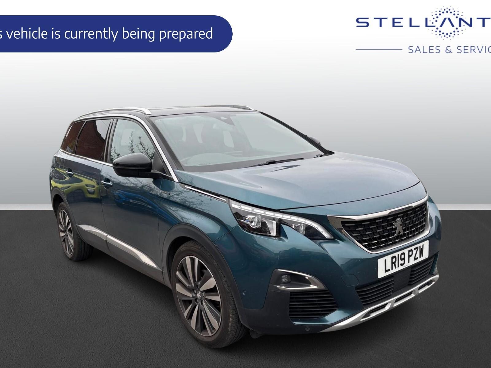 Main listing image - Peugeot 5008