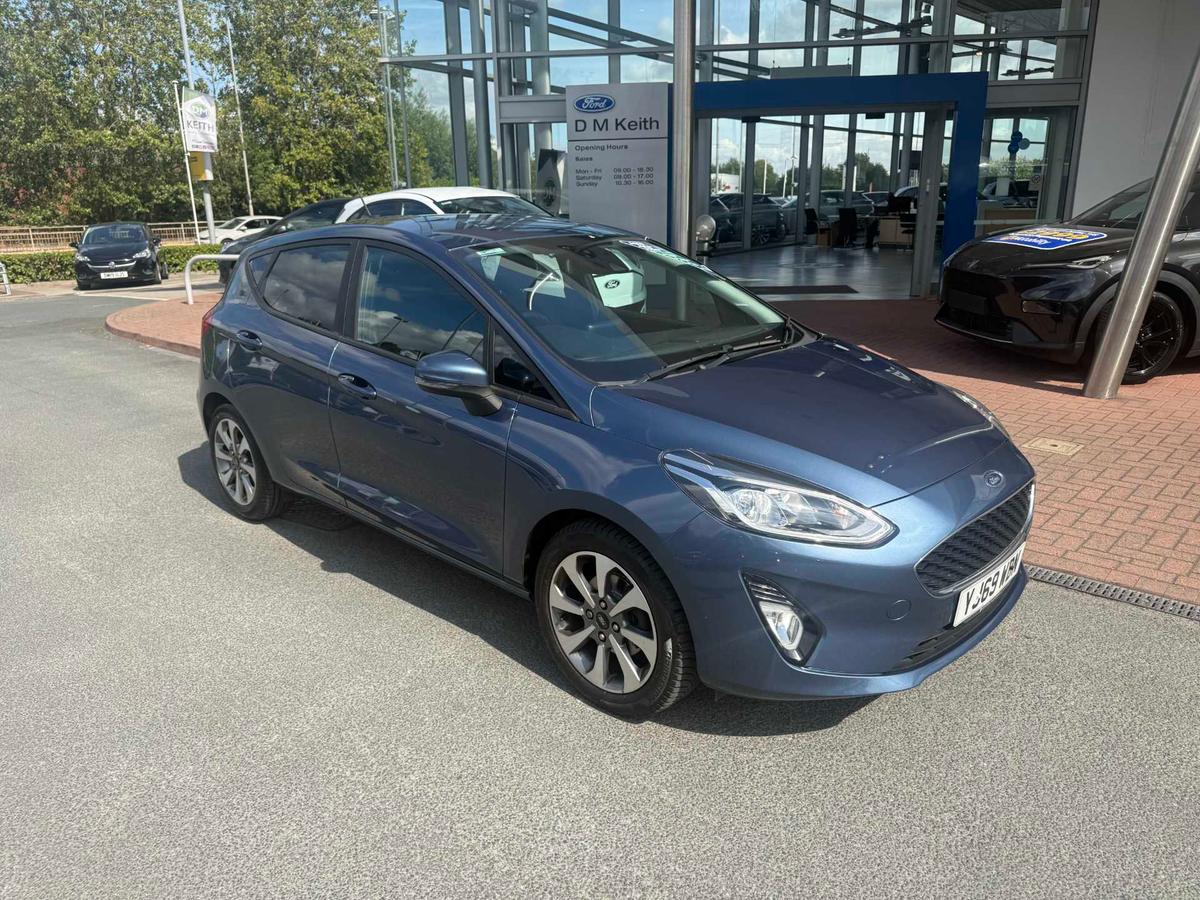 Main listing image - Ford Fiesta