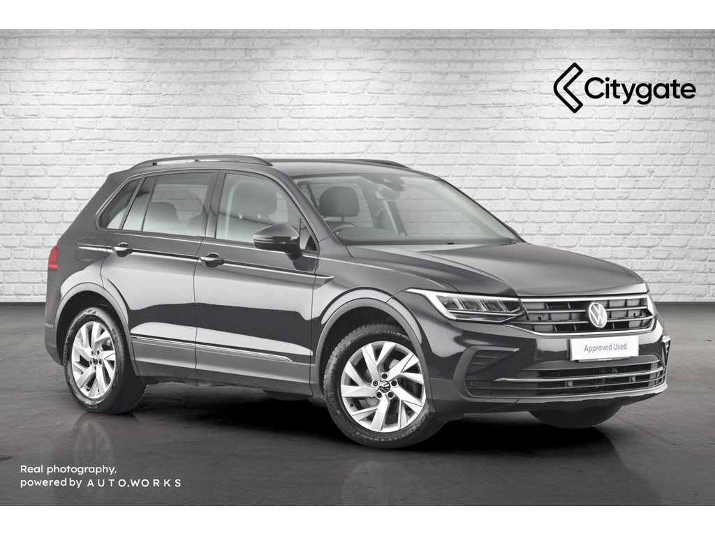 Main listing image - Volkswagen Tiguan