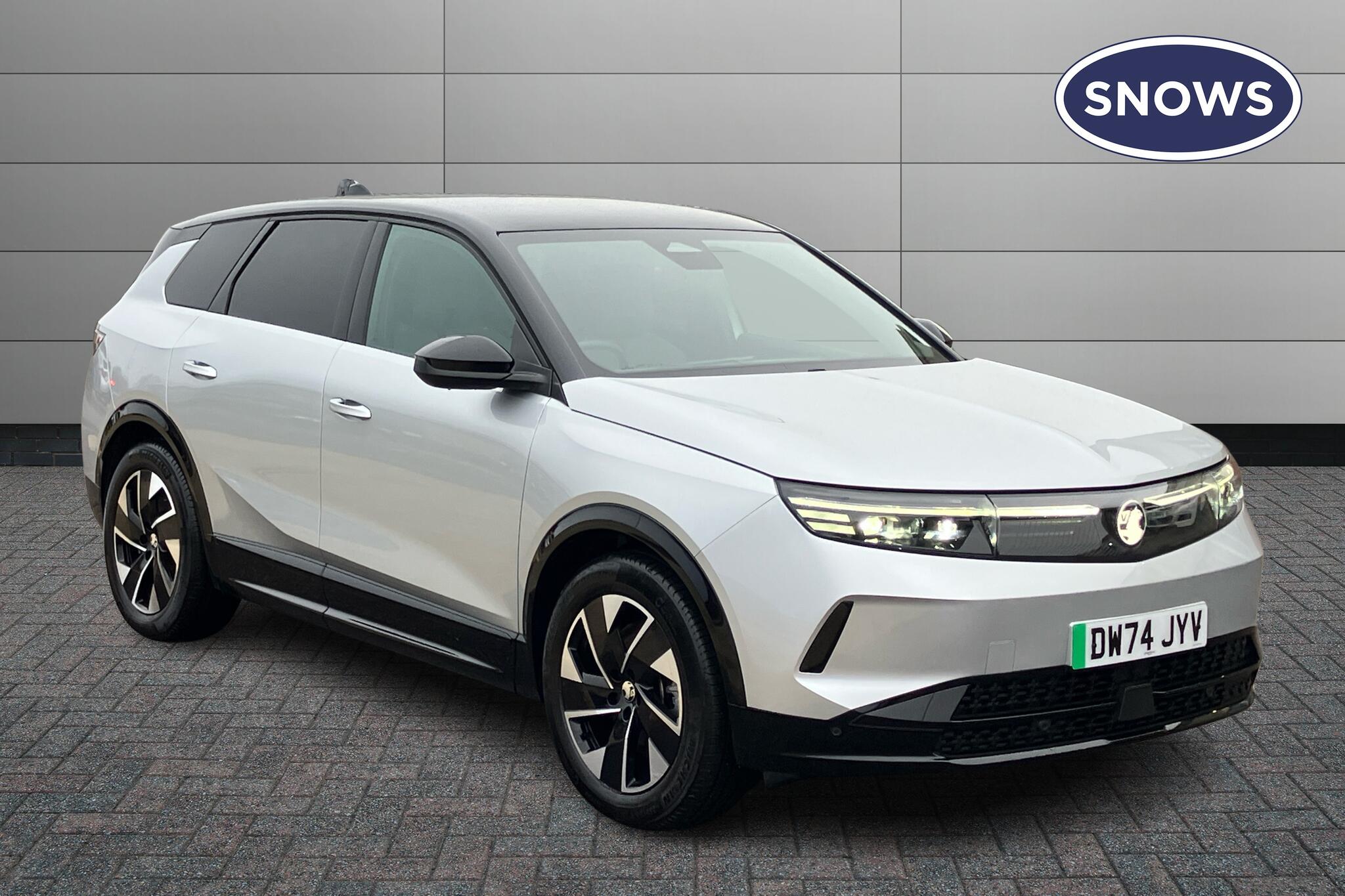 Main listing image - Vauxhall Grandland