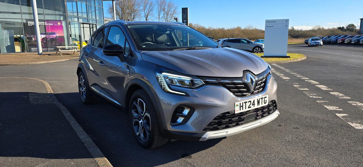 Main listing image - Renault Captur