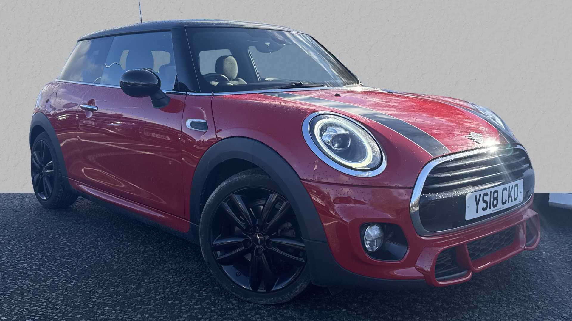 Main listing image - MINI Hatchback