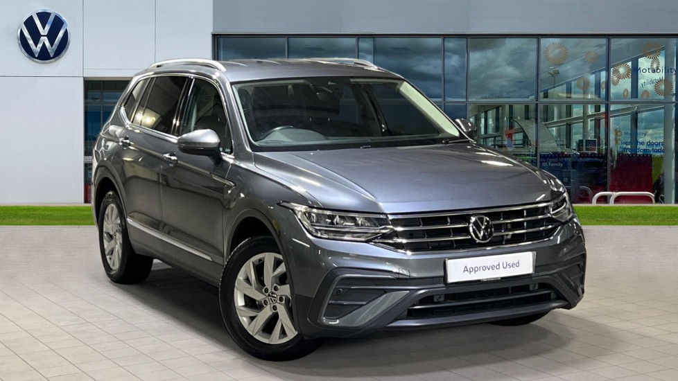 Main listing image - Volkswagen Tiguan Allspace