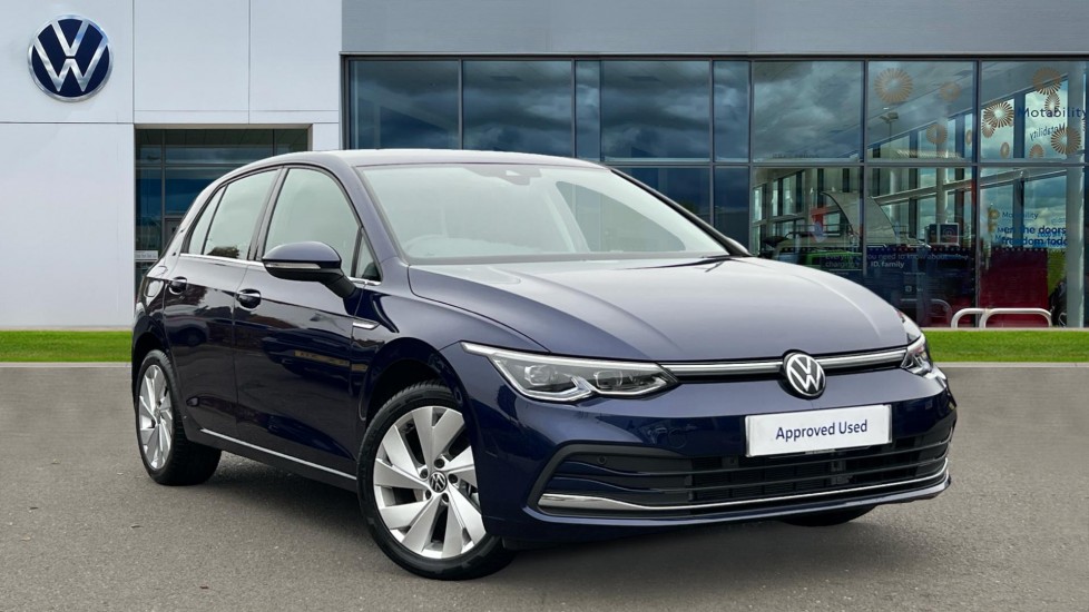 Main listing image - Volkswagen Golf