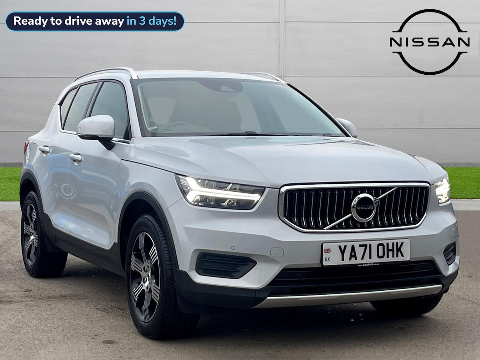 Main listing image - Volvo XC40