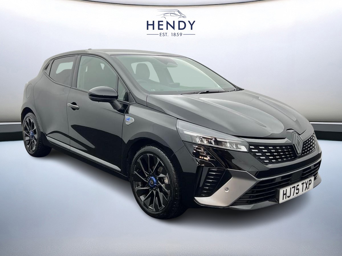 Main listing image - Renault Clio