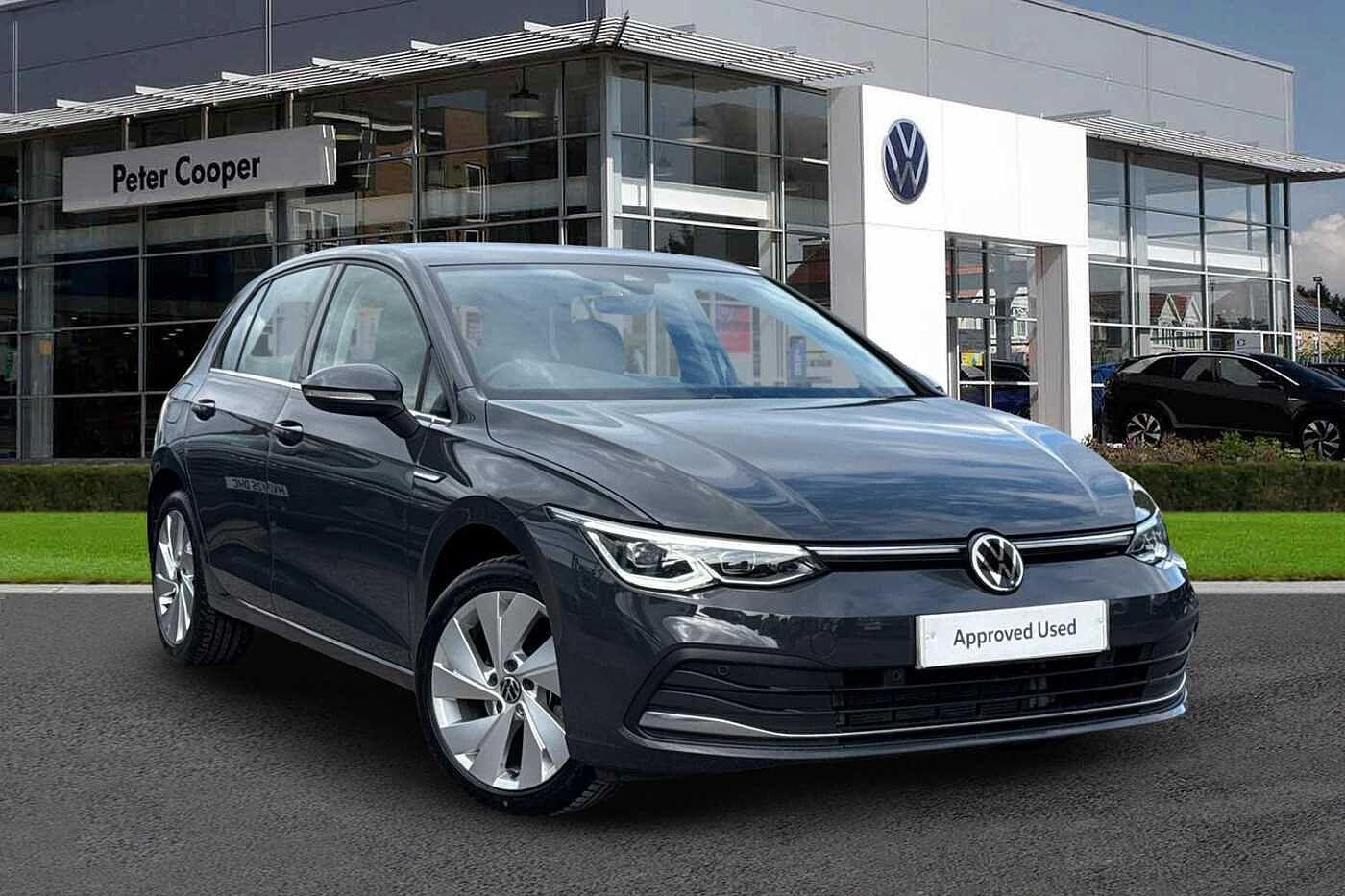 Main listing image - Volkswagen Golf