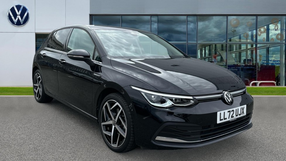 Main listing image - Volkswagen Golf