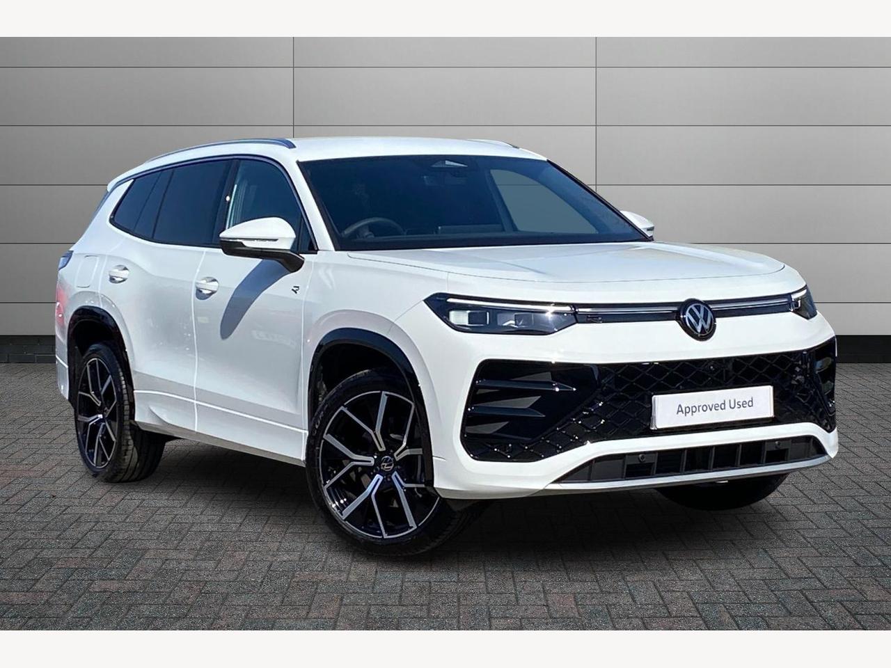 Main listing image - Volkswagen Tayron