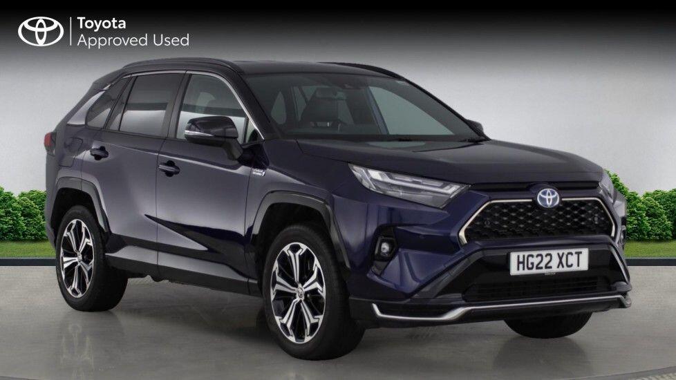 Main listing image - Toyota RAV4