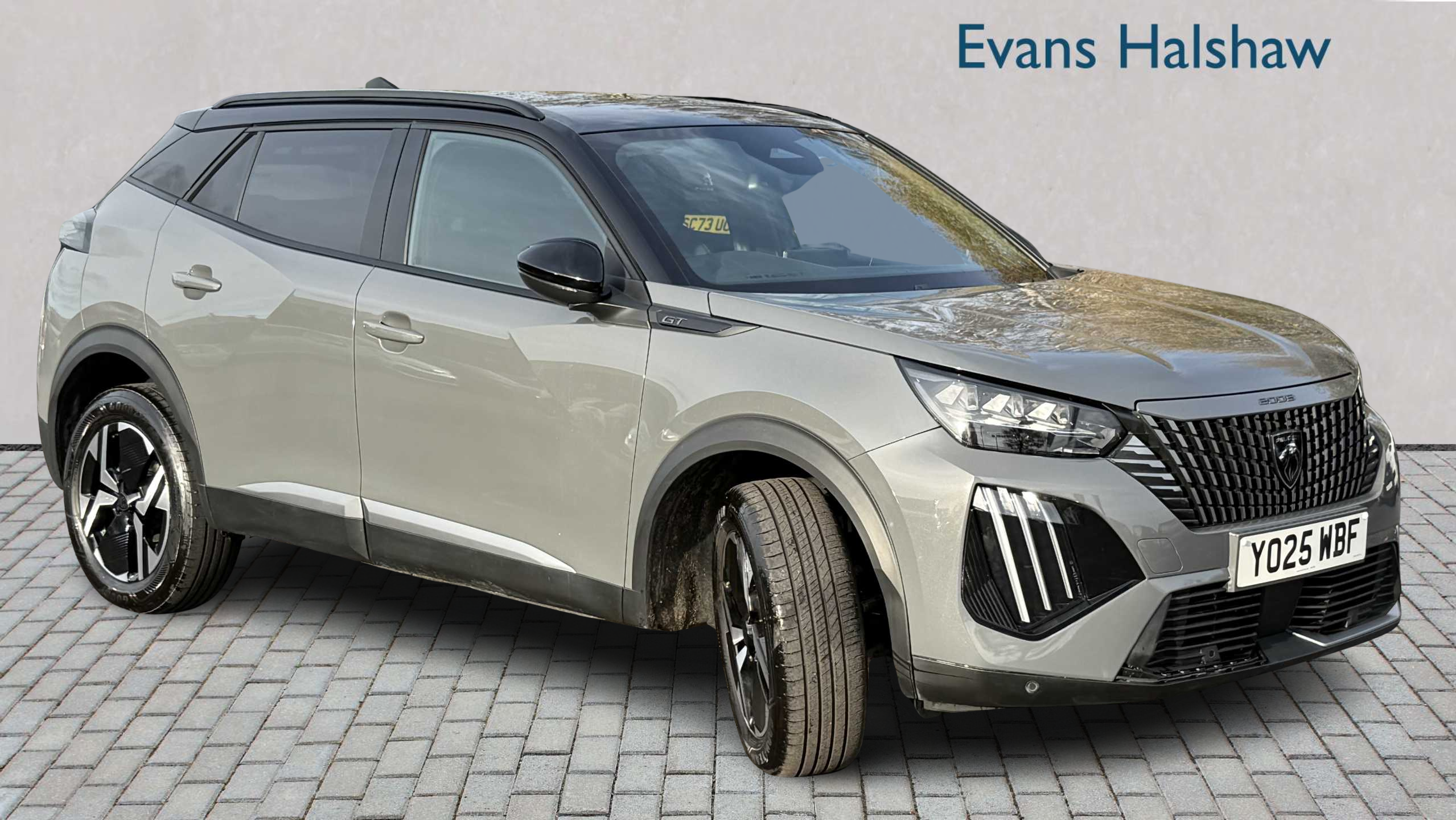 Main listing image - Peugeot 2008