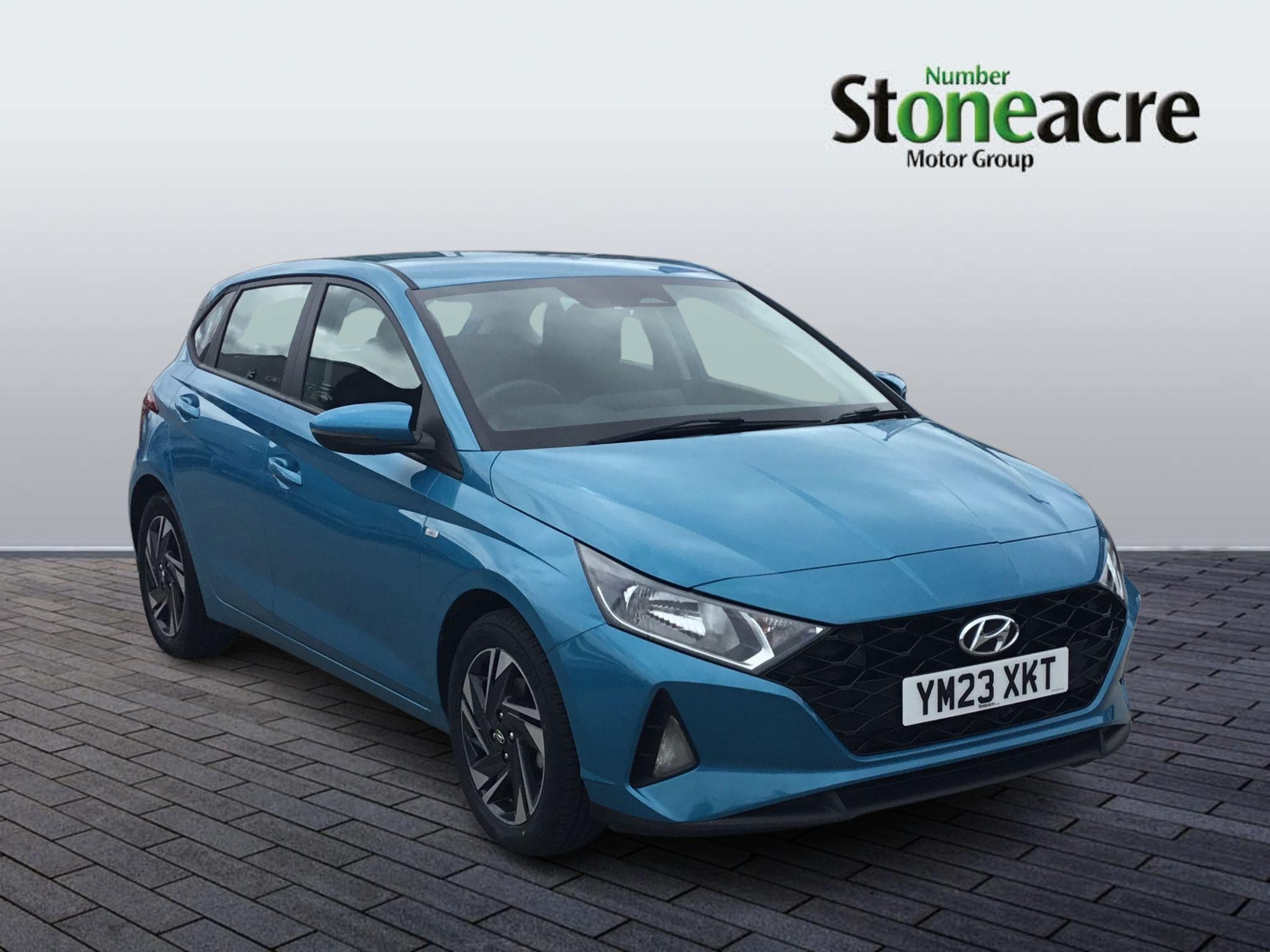 Main listing image - Hyundai i20