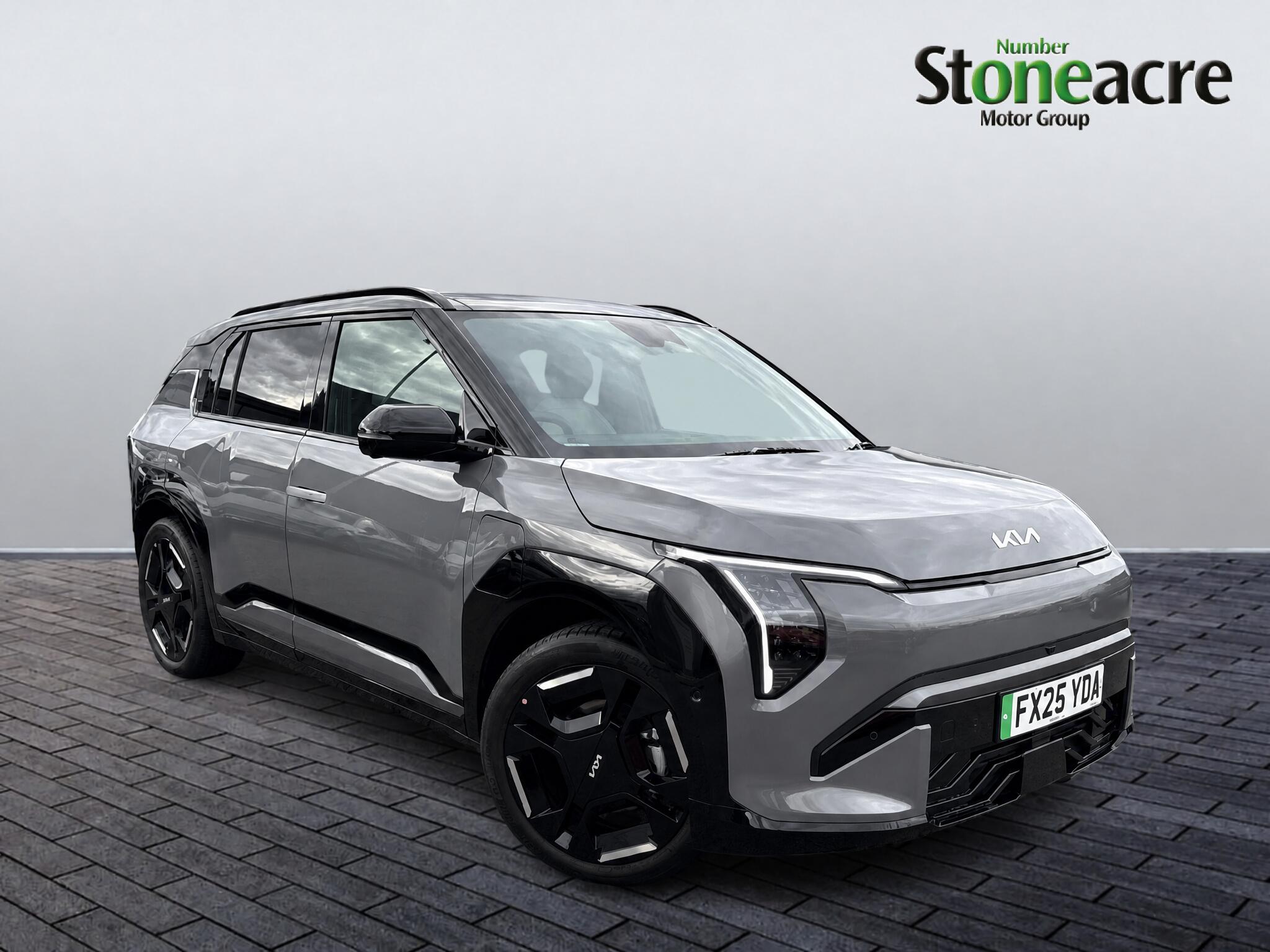 Main listing image - Kia EV3