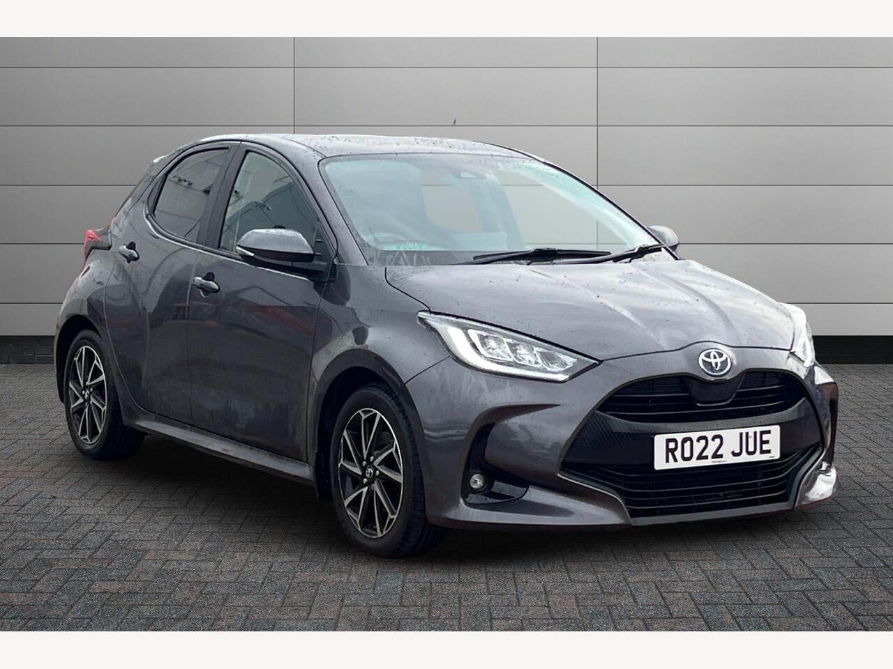 Main listing image - Toyota Yaris