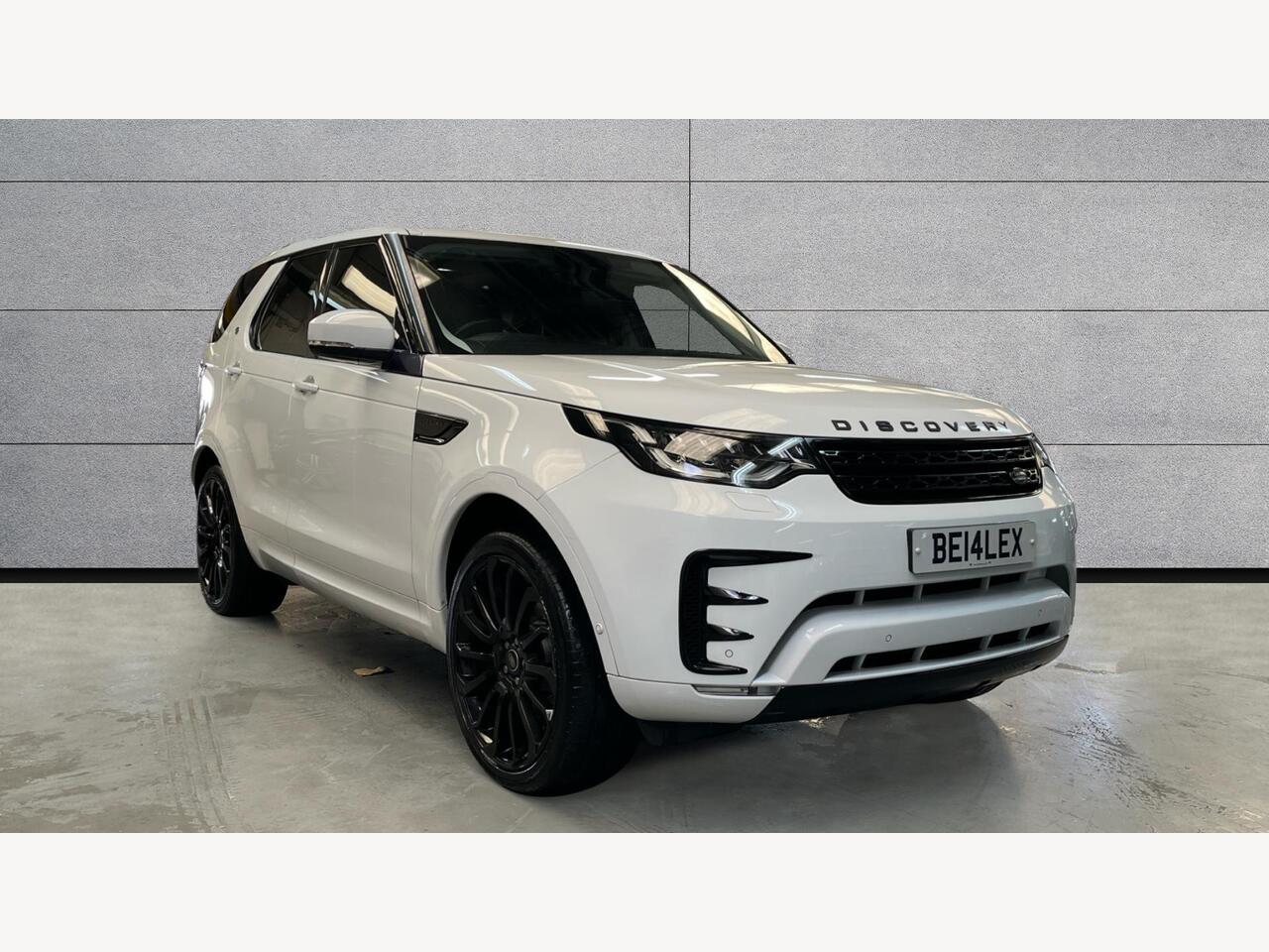 Main listing image - Land Rover Discovery