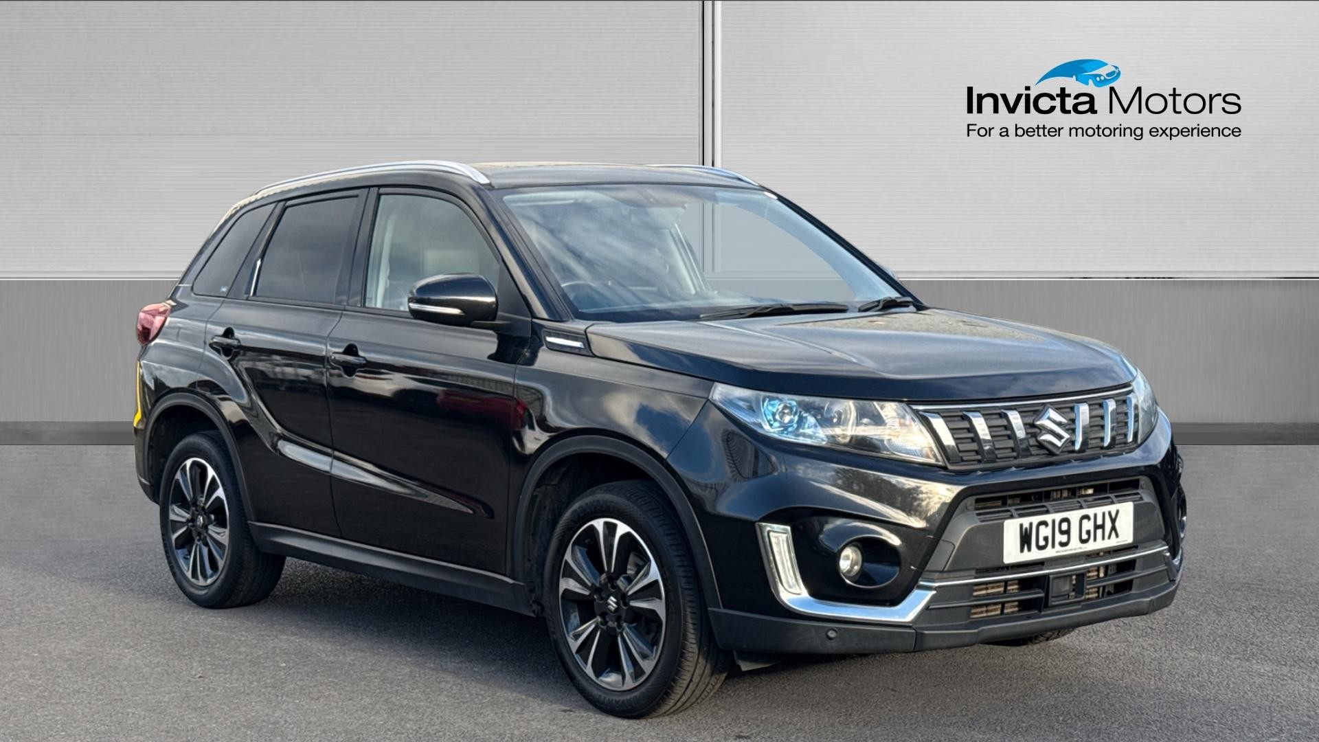 Main listing image - Suzuki Vitara